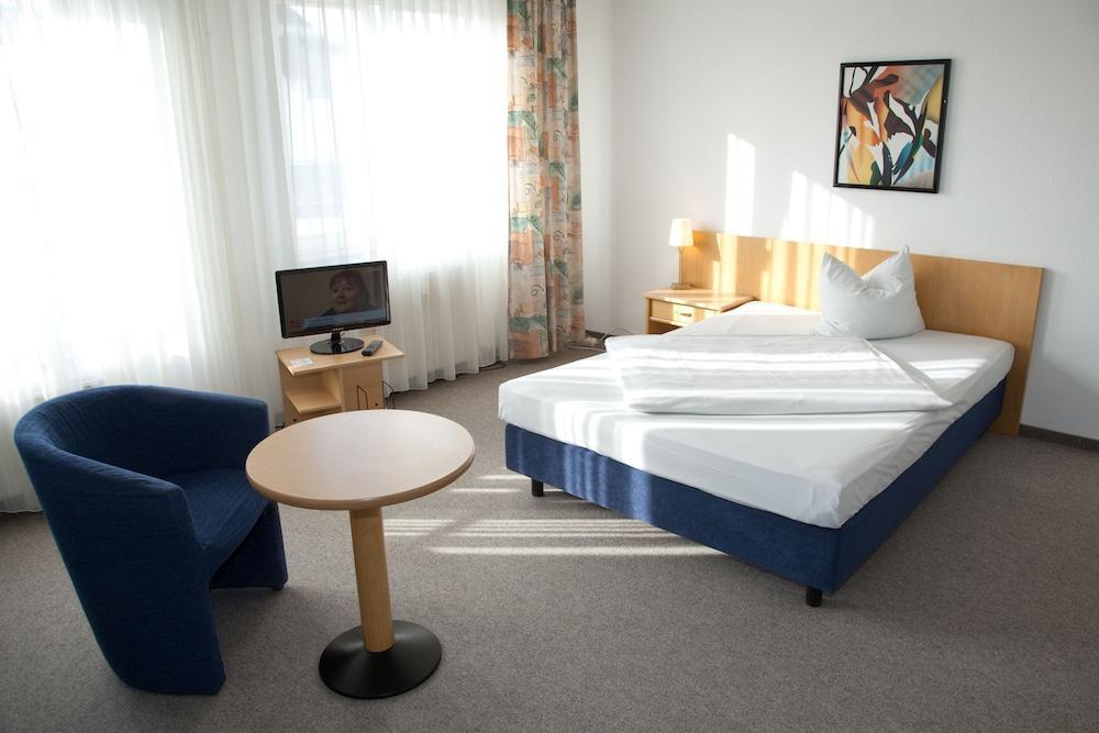 Апарт отель Ariva Boardinghouse Platanenhof Мангейм Экстерьер фото